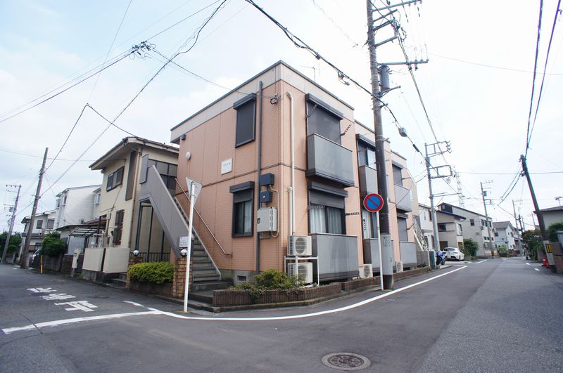 建物外観　積水ハウス施工シャーメゾン　広め洋室7.5帖の１K♪
