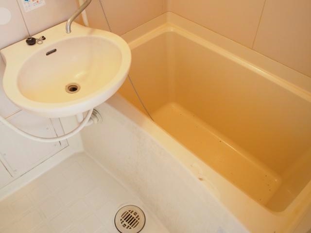 バス・シャワールーム　バス、洗面所