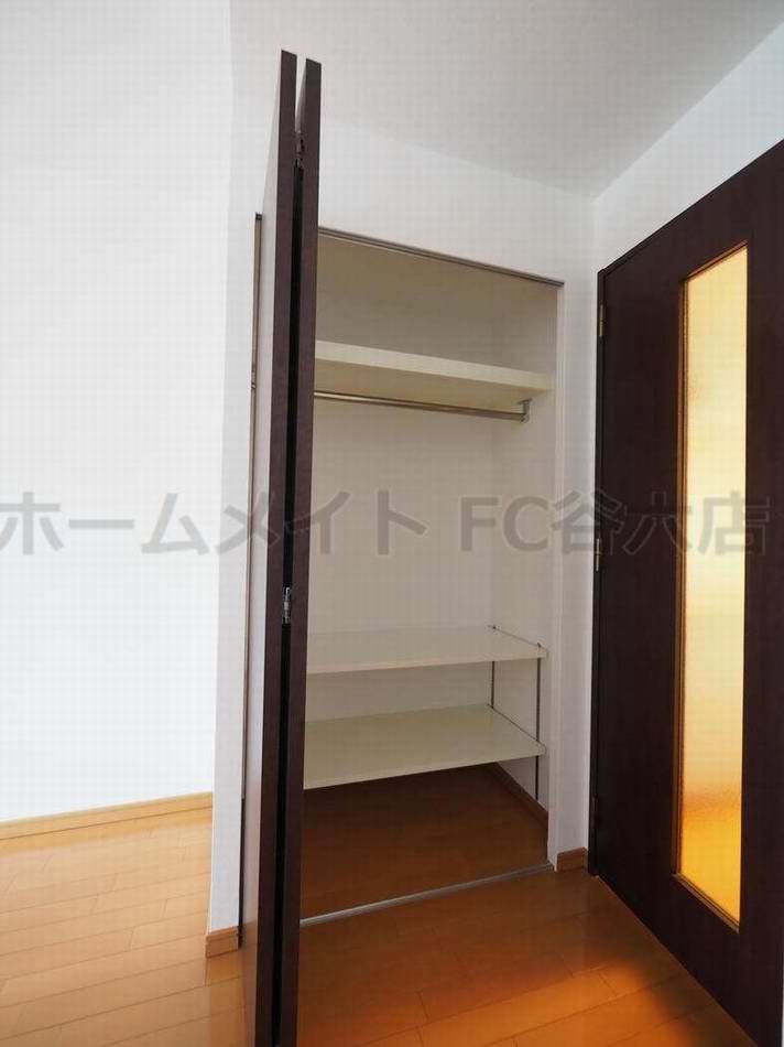 収納　ディナスティ玉造