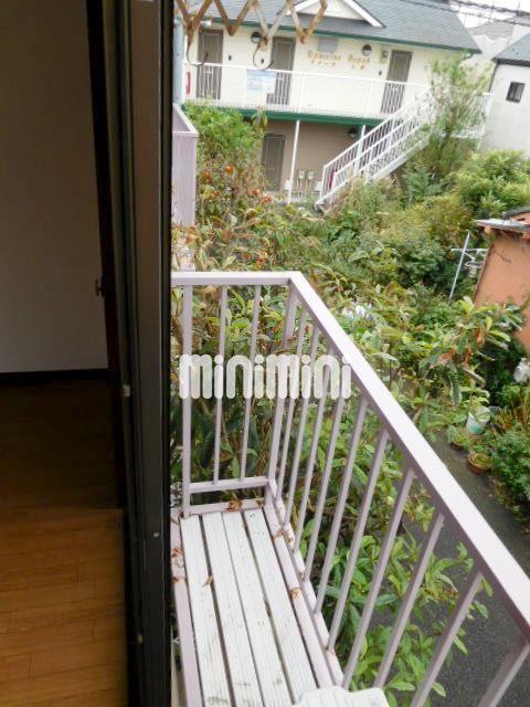 バルコニー　日当たりも良好ですね