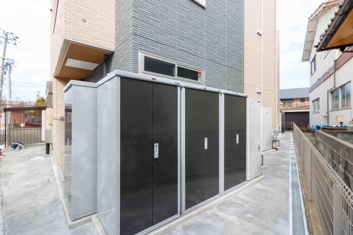 その他共有部分　タイヤなどしまえるトランクルームもございます♪