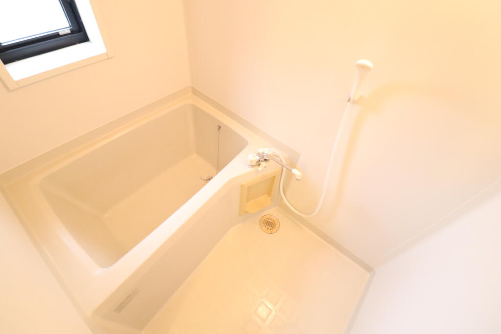 バス・シャワールーム　バスルーム