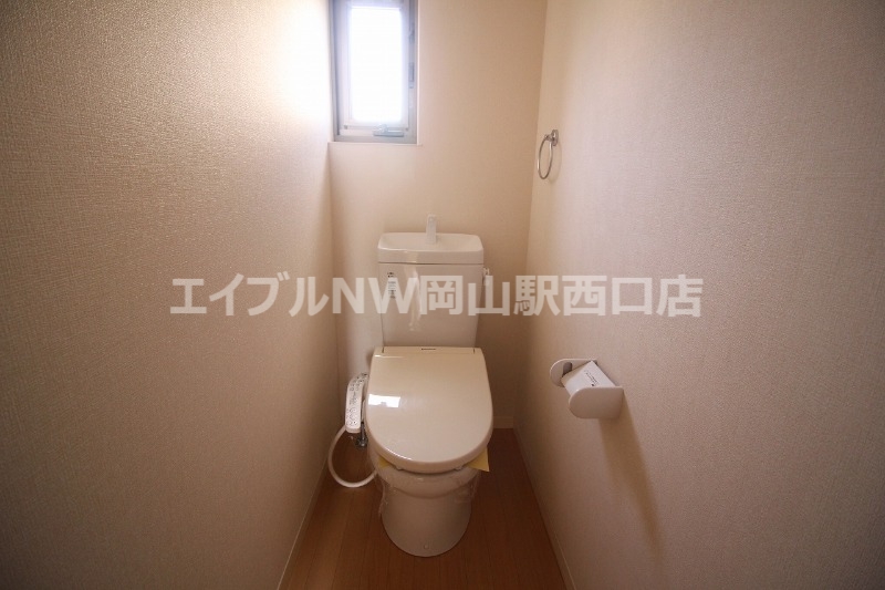【シェーンベルク　Eのトイレ】