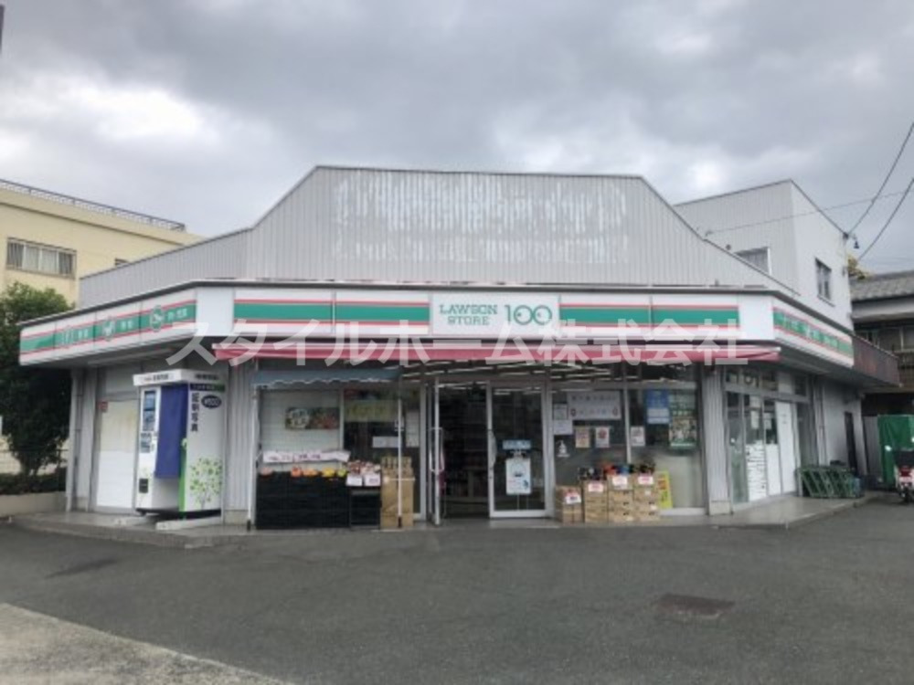 コンビニ　ローソンストア100 豊川南大通店（コンビニ）まで711m
