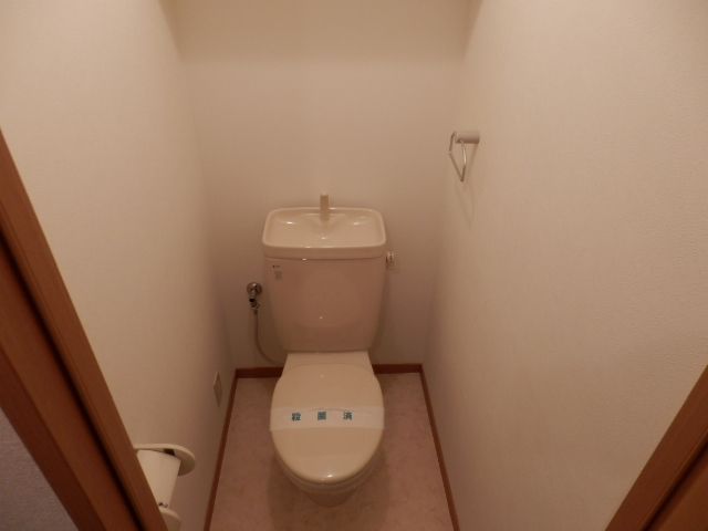 【名古屋市緑区東神の倉のマンションのトイレ】