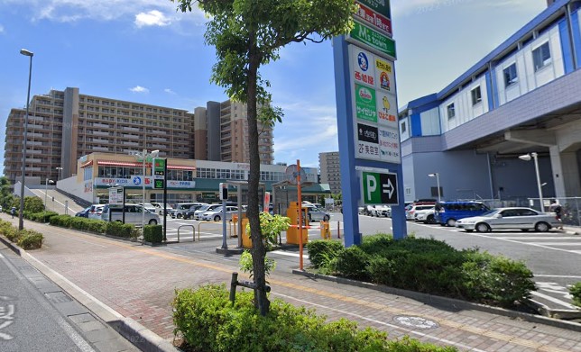 スーパー　マルエツ三郷中央店（スーパー）まで1422m