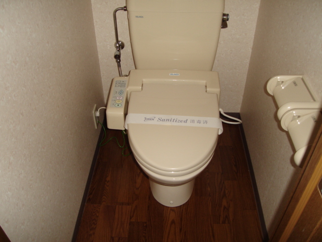 トイレ　シャワー付トイレ