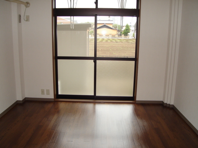 居室・リビング　洋室