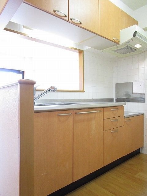 キッチン　人気のカウンターキッチンです。