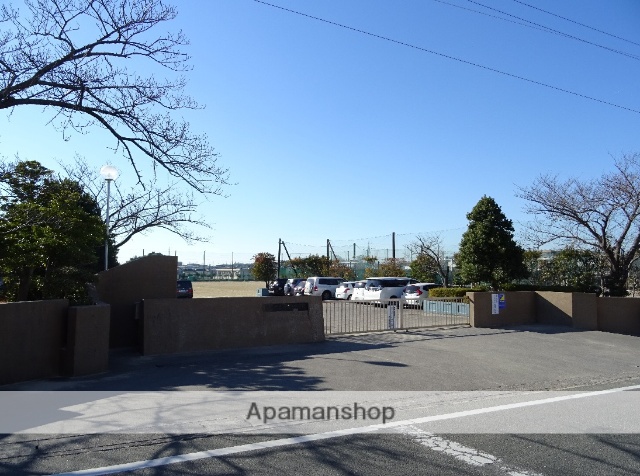 中学校　佐鳴台中学校（中学校）まで571m