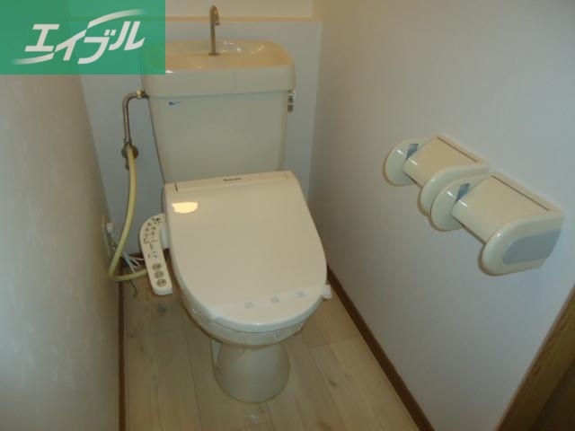 トイレ　シャワー付トイレ