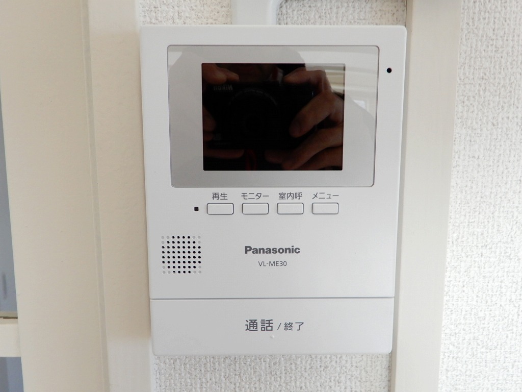 セキュリティ　モニター付きインターホン