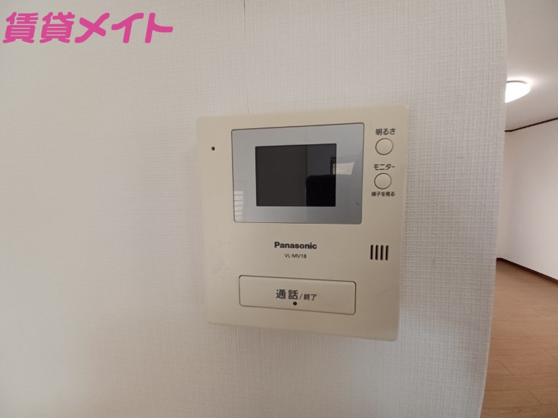 セキュリティ　同型参考写真です