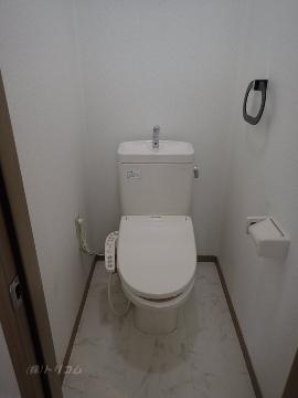 トイレ　シャワー付トイレ（イメージ）