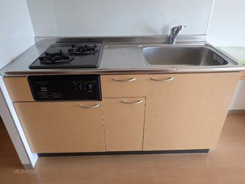 キッチン　システムキッチンガス２口