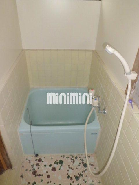 バス・シャワールーム　シャワーをつけました