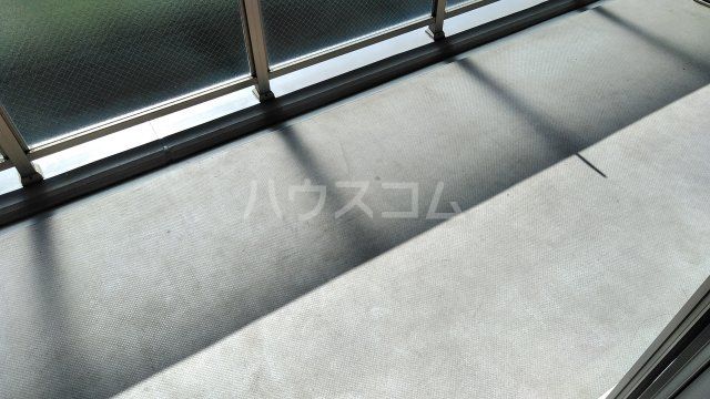 【船橋市前原西のマンションのバルコニー】