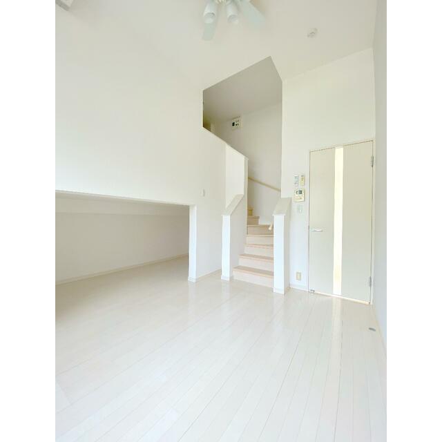 居室・リビング　写真は全て別部屋参考写真となります。