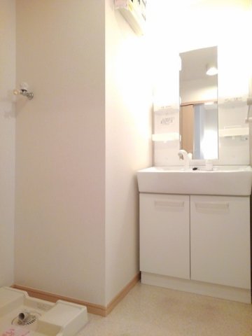 洗面設備　広い洗面スペース