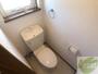 トイレ　こちらはトイレです。清潔感があり、安心して使用できます。