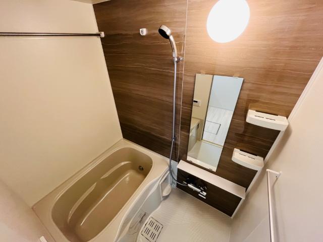 バス・シャワールーム　ユニットバス（イメージ）