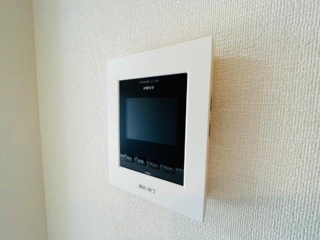 セキュリティ　カメラ付インターホン（イメージ）