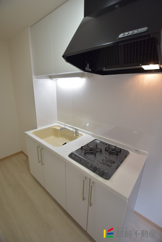 キッチン　写真は別部屋