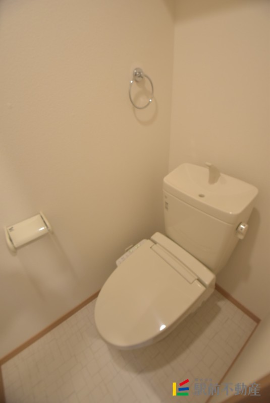トイレ　写真は別部屋