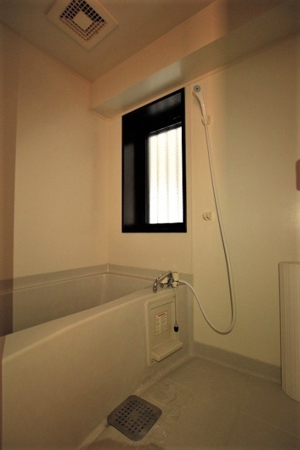 バス・シャワールーム　写真は別号室のものです。