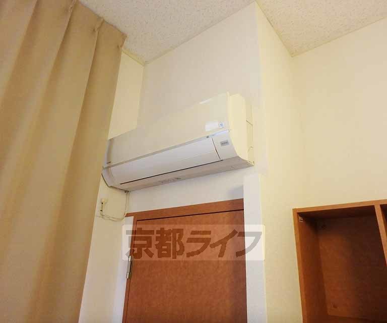 その他設備　エアコン付いてます。