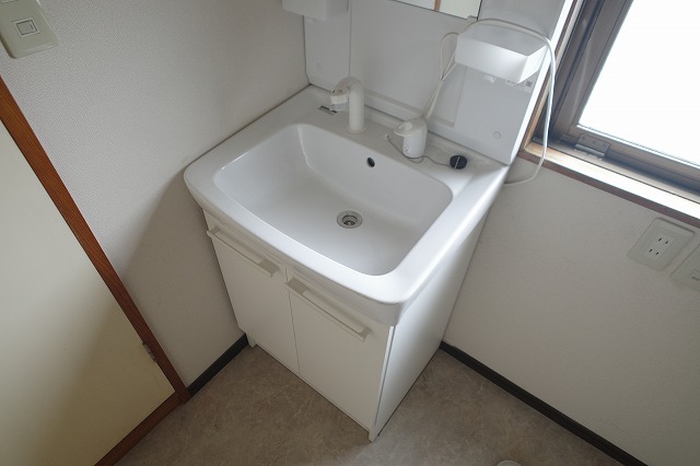 洗面設備　広い洗面スペース