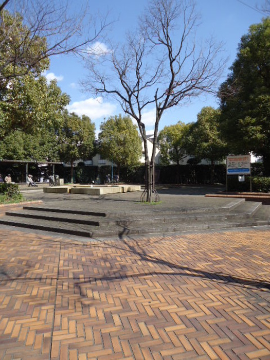 公園　サン・ジョゼ広場（公園）まで125m