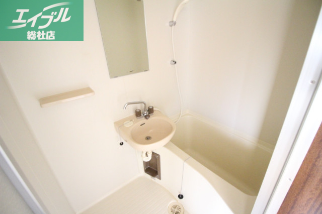 バス・シャワールーム　お風呂