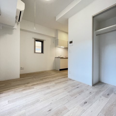 居室・リビング　同仕様タイプです