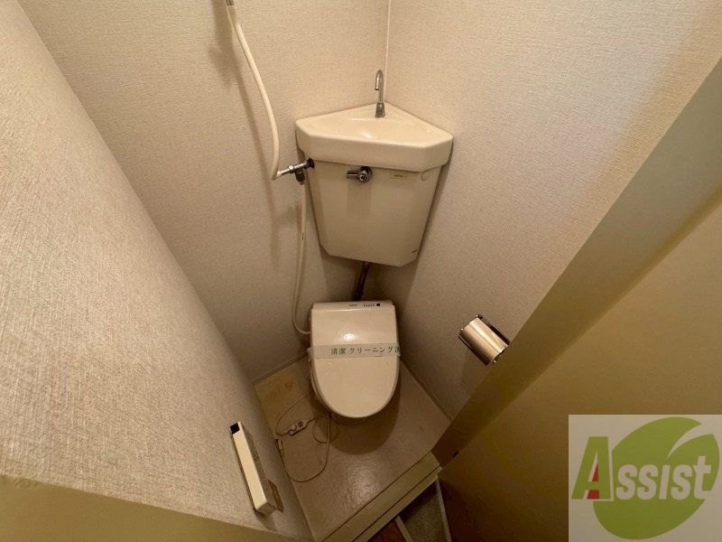 トイレ　ウォシュレット機能がついたトイレ。安心して使用できますね。