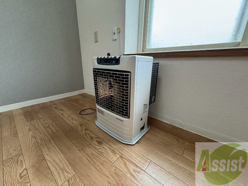 その他設備　灯油暖房です。札幌の寒い冬もこれで大丈夫！