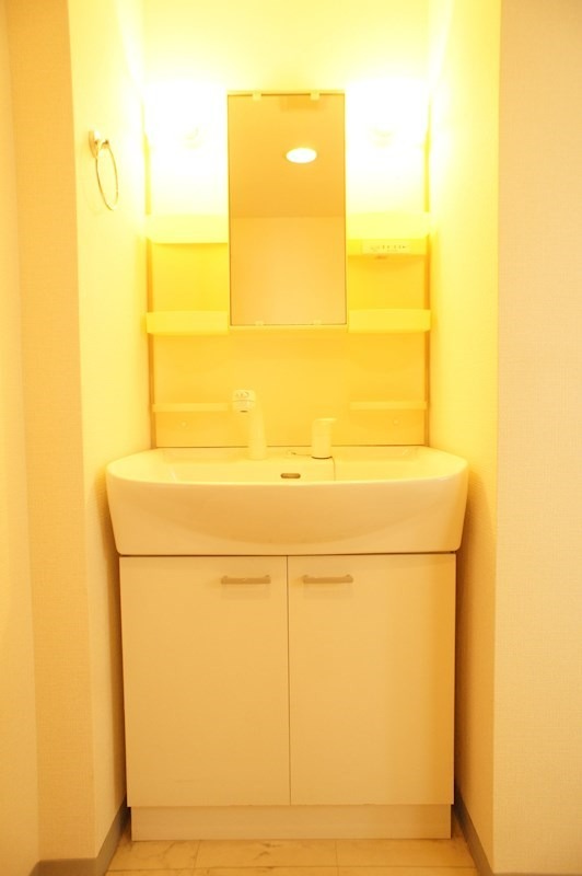 洗面設備　現状優先