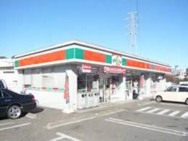 コンビニ　サンクス多摩関戸店（コンビニ）まで1097m