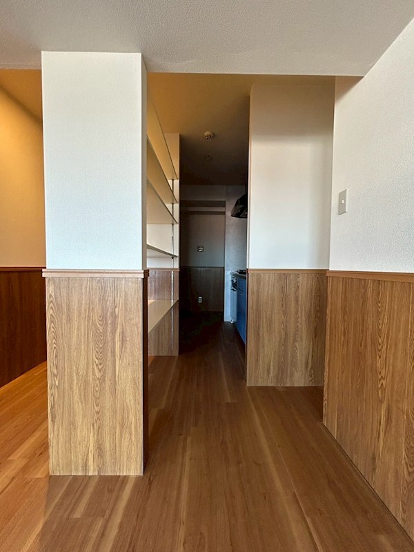 玄関　☆高さのある靴箱です☆