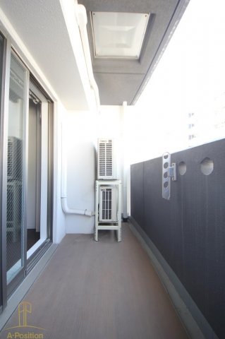 バルコニー　SERENiTE本町エコート