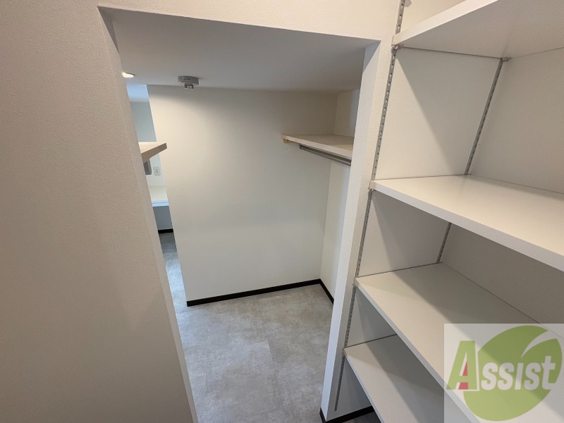 収納　収納もバッチリあるのでお部屋が片付きますよ！