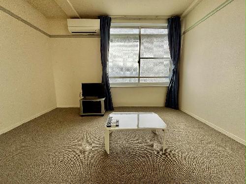 居室・リビング　設備・仕様は号室により異なる為、現況を優先いたします。