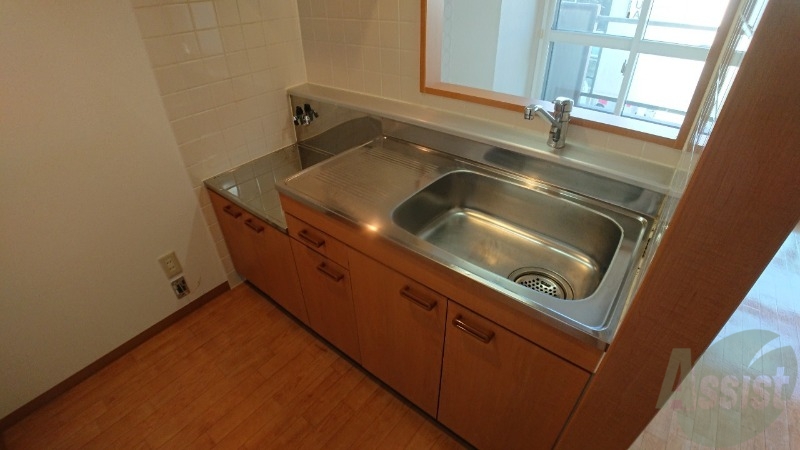 キッチン　キッチンはスペースも広々していて使いやすそうですよ！