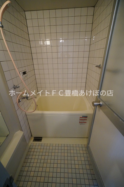 バス・シャワールーム　同型別部屋写真