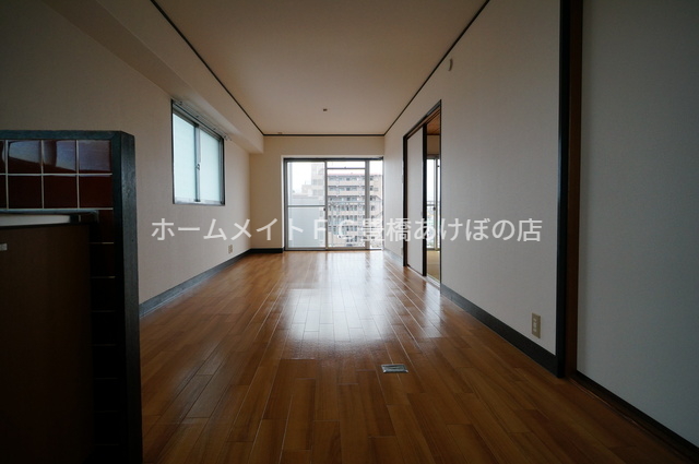 居室・リビング　同型別部屋写真