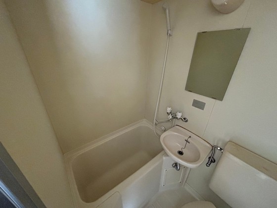 洗面設備　※別部屋の写真です