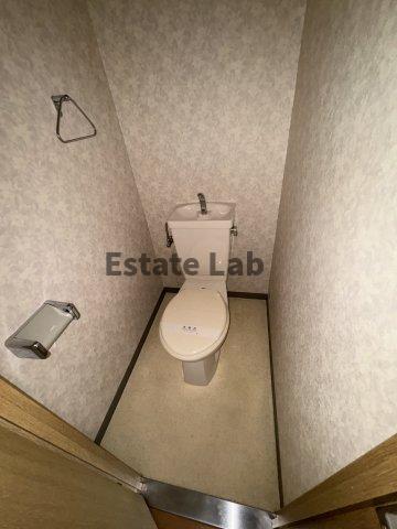 トイレ　清潔感のあるトイレです