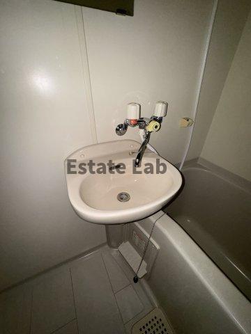 洗面設備　洗面所です