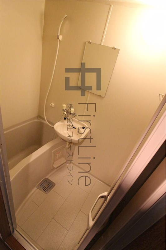 バス・シャワールーム　別号室の写真です