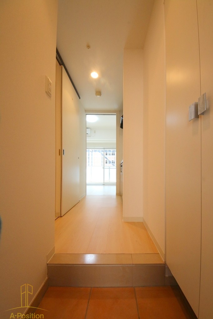 玄関　ルネ日本橋アネーロ